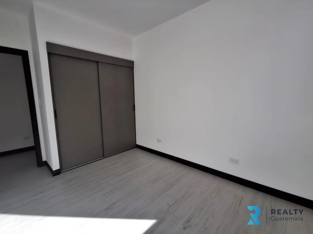 VENDO Apartamento Zona 15, Residencias Spazio - 2
