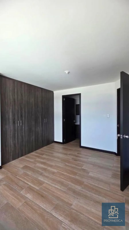Apartamento en venta, Edificio Petápolis, Zona 12 - 4