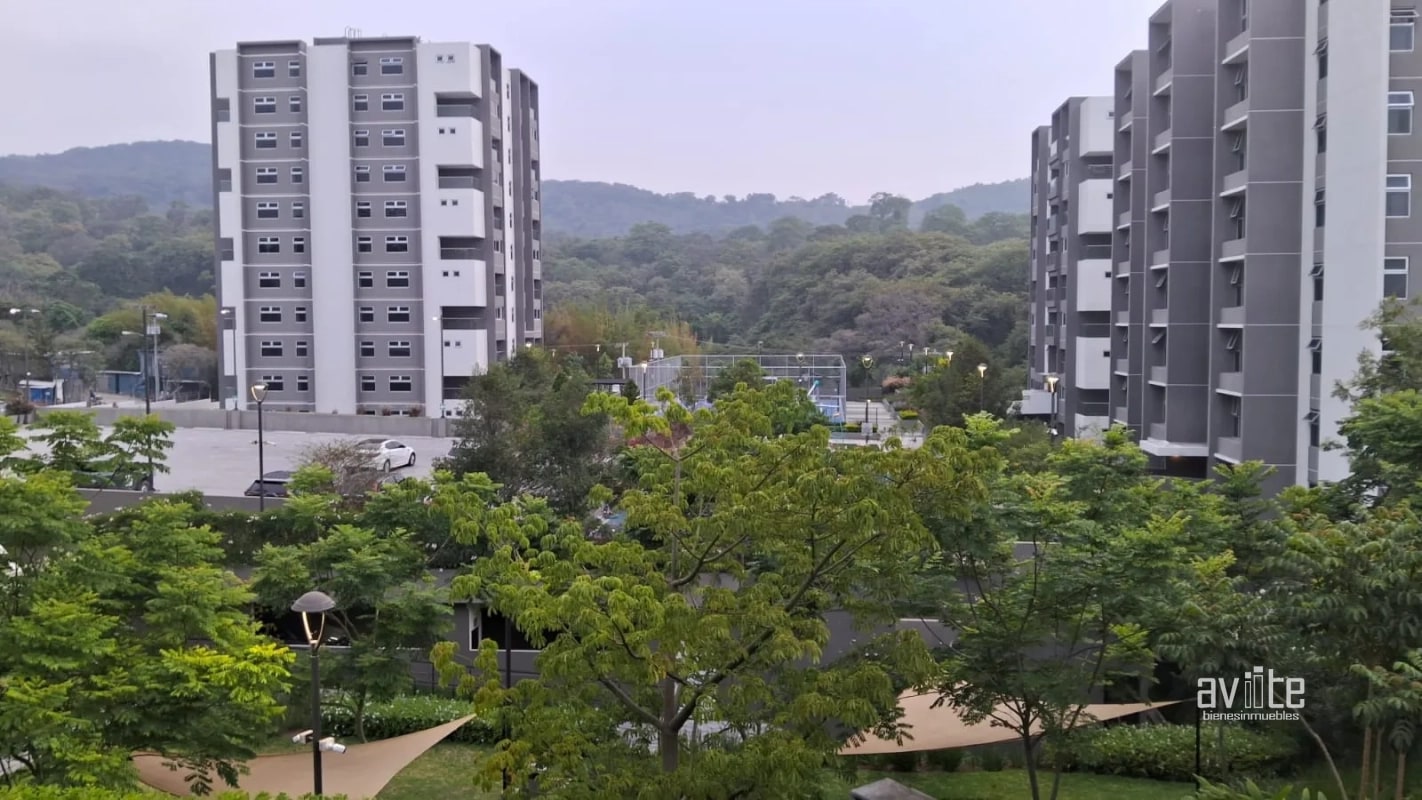 Condado Naranjo, Alegría: apartamento 2 habitaciones con balcón Q5,500.00 - 2