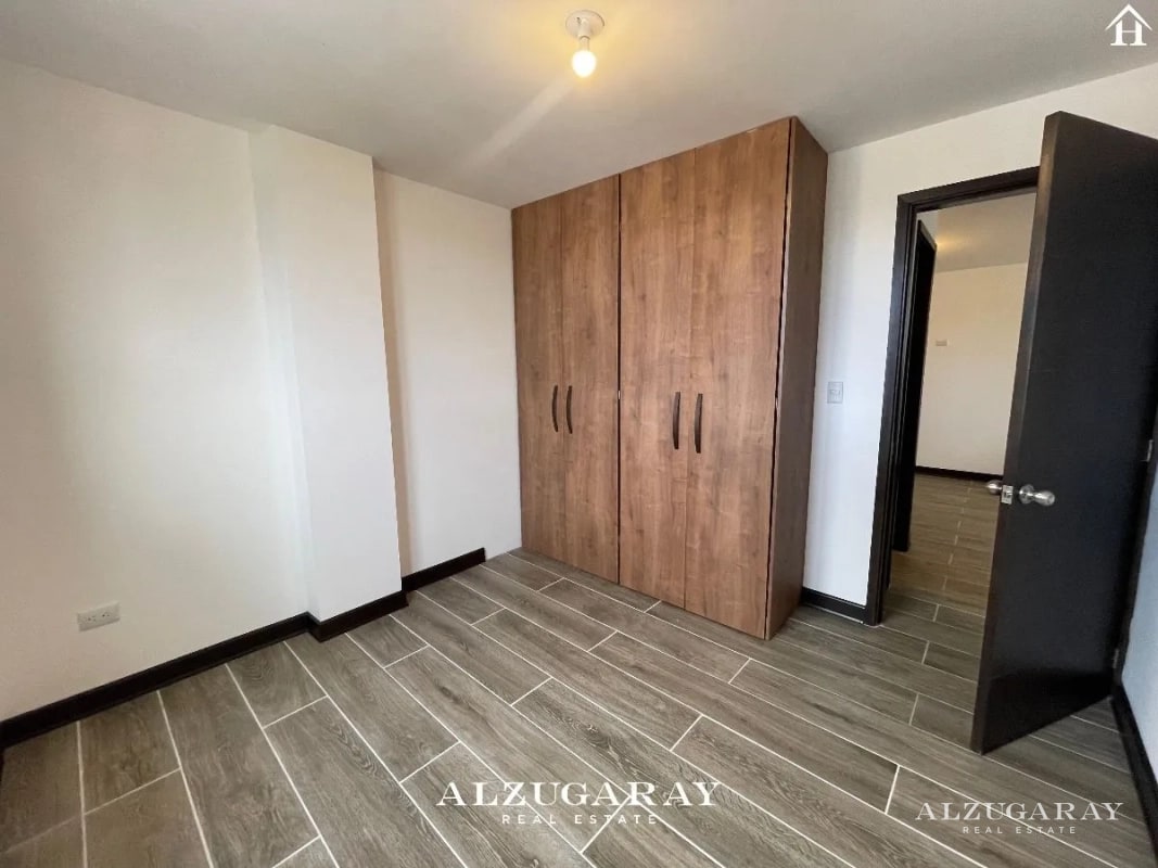 APTO. ACOGEDOR Z. 16 - 2 HAB. / HACIENDA REAL - 3