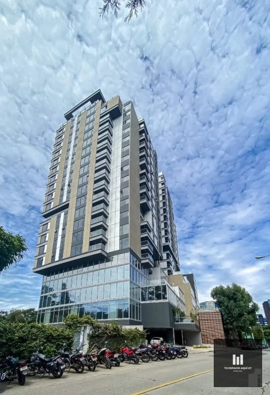 Exclusivo Apartamento en Alquiler - Edificio Vasanta Zona 10 - 1