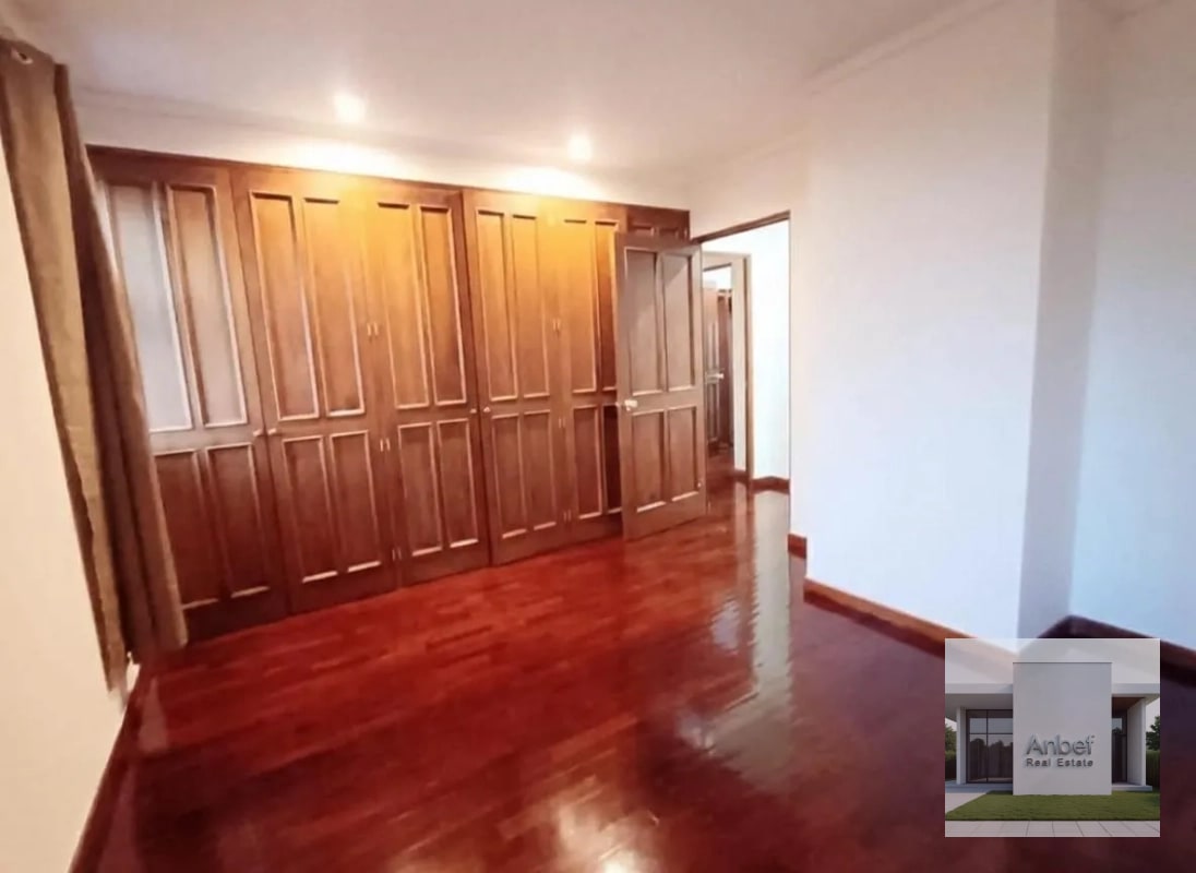 Alquiler Apartamento 2 Dormitorios y Cuarto de servicio en Zona 10 - 6