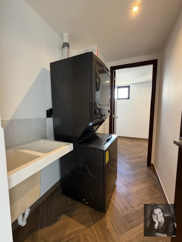 Apartamento en Venta en Edificio Zona 10 | 3 Habitaciones | 130 m² - 5