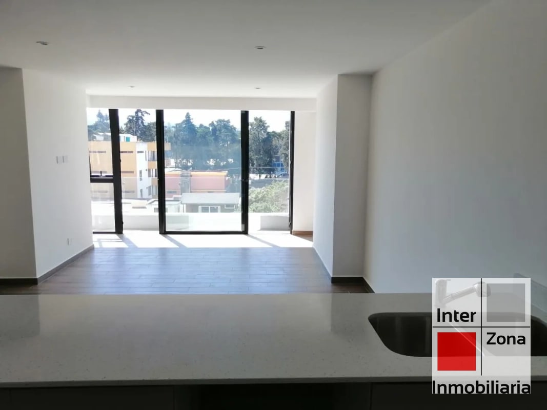 Apartamento en renta. Parque 15, Zona 15 - 1