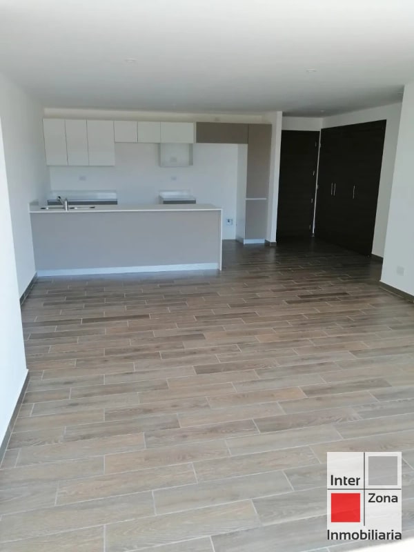 Apartamento en renta. Parque 15, Zona 15 - 5