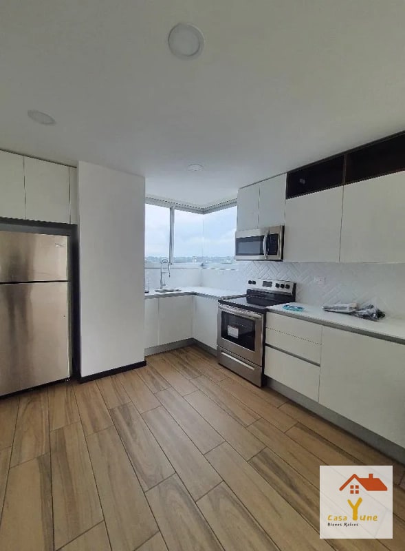 Apartamento en alquiler zona 15 Vista Hermosa amueblado - 14