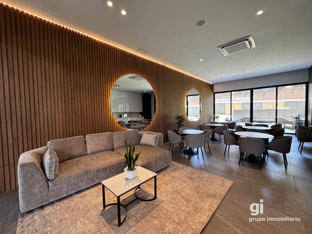Apartamento de 2 dormitorios en venta en zona 14 - 14