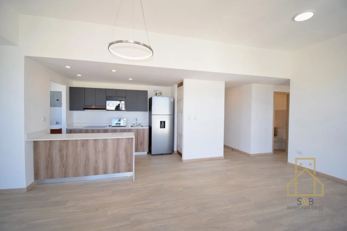 Apartamento en renta, zona 10 - 1
