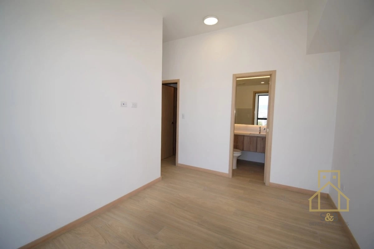 Apartamento en renta, zona 10 - 4