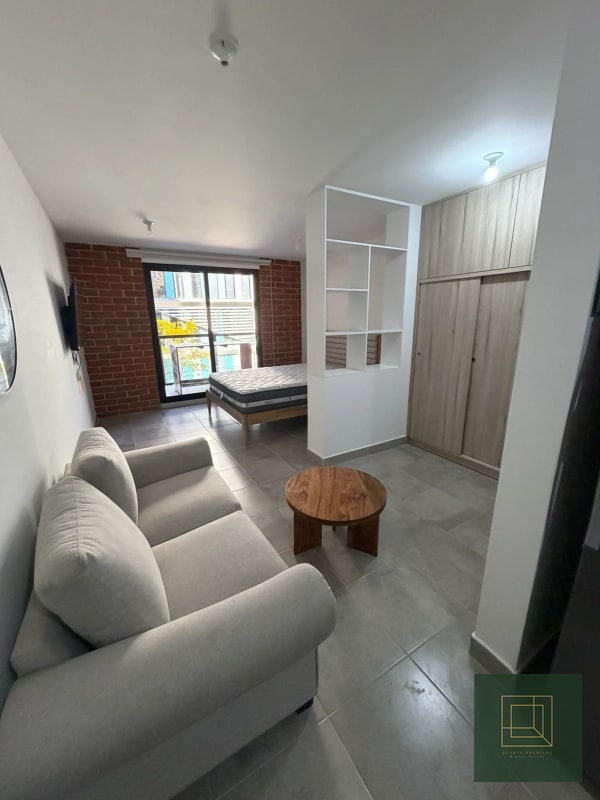Apartamento tipo estudio en renta zona 4 - 1