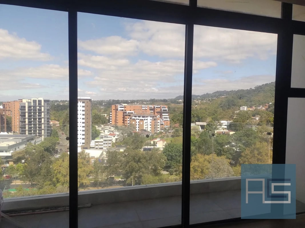 Moderno Apto en nivel alto para estrenar de 3 habitaciones con dorm de servicio en Vista Hermosa II, zona 15 - 13