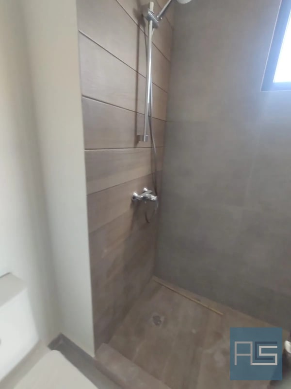Moderno Apto en nivel alto para estrenar de 3 habitaciones con dorm de servicio en Vista Hermosa II, zona 15 - 8