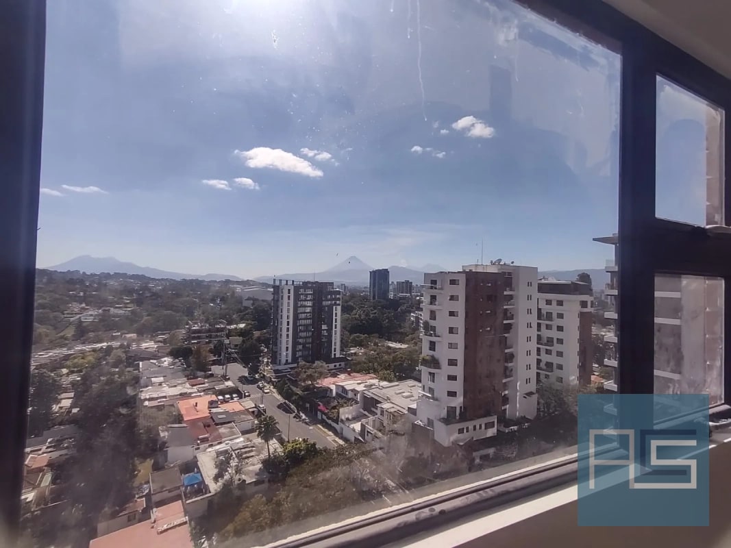 Moderno Apto en nivel alto para estrenar de 3 habitaciones con dorm de servicio en Vista Hermosa II, zona 15 - 6