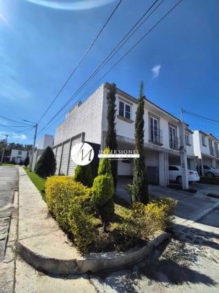 Bonita casa en venta en Altos de San Nicolas — Apartamento en Venta en San José Pinula, Guatemala, Ciudad — miniatura 3 de 9