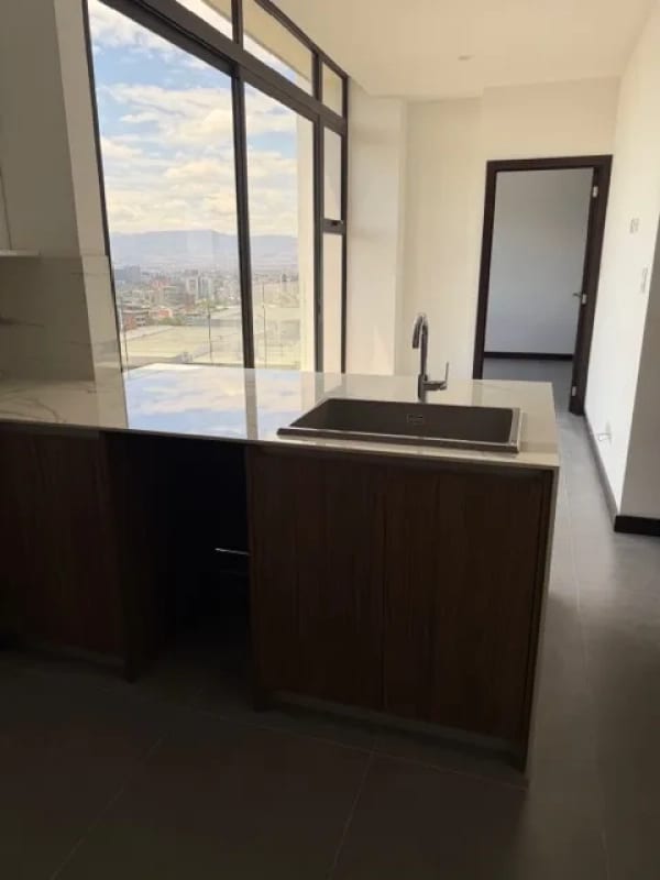 Apartamento en RENTA en zona 15, VH II — Apartamento en Alquiler en Zona 15, Guatemala, Ciudad — foto 2 de 12