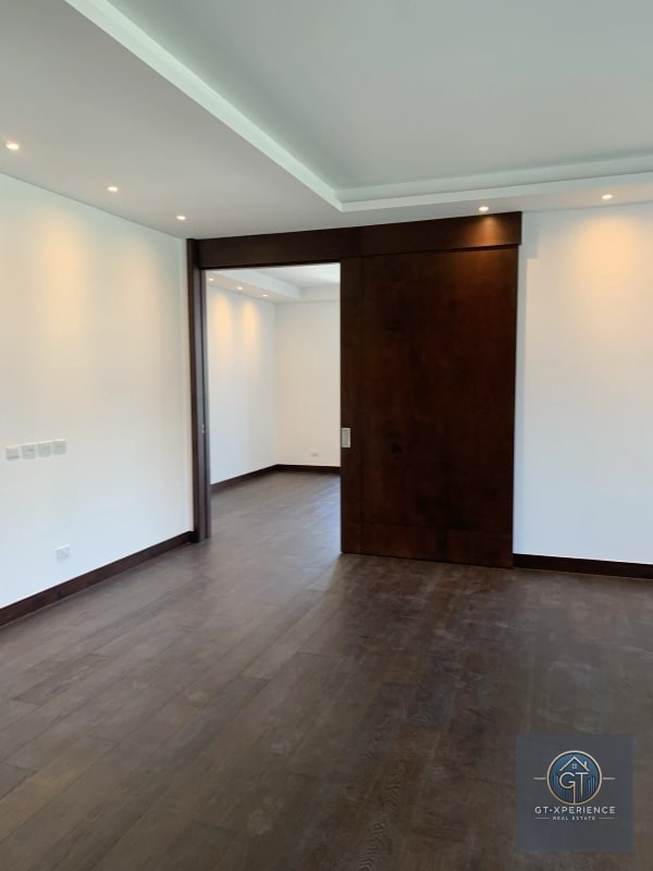 Lindo y amplio apartamento en edificio Echo, zona 14 - 1