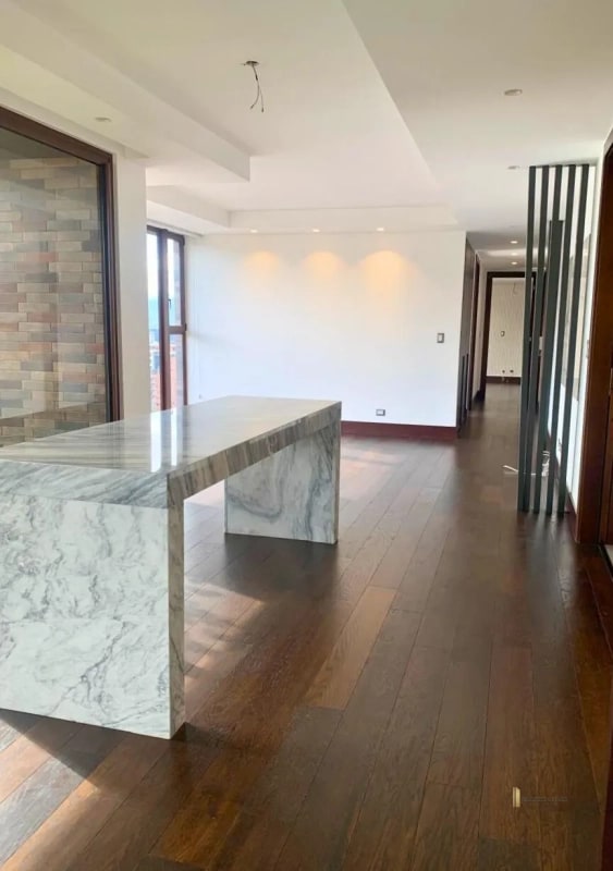 RENTA AMPLIO APARTAMENTO 3 HABITACIONES + SERVICIO– Edificio Bosco, Zona 15 - 11