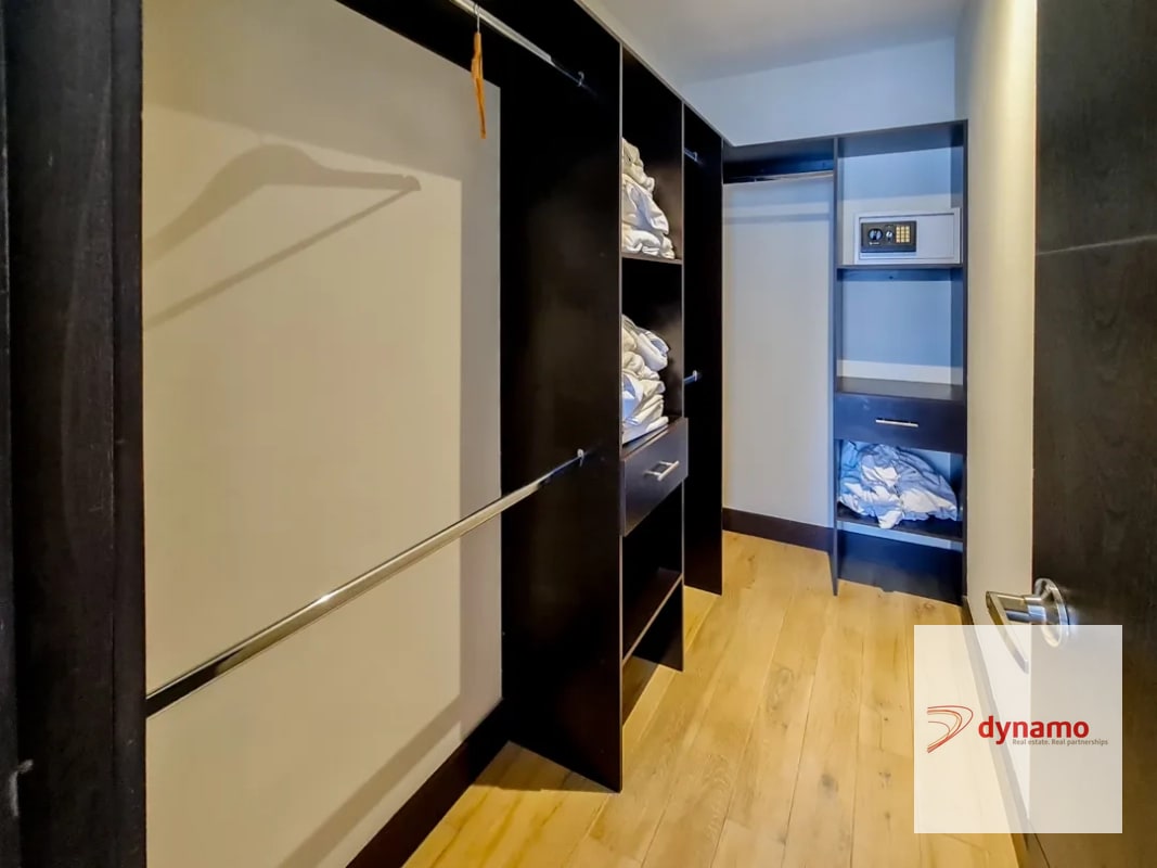 Apartamento amueblado de 2 dormitorios en Renta, Zona 15 - 6