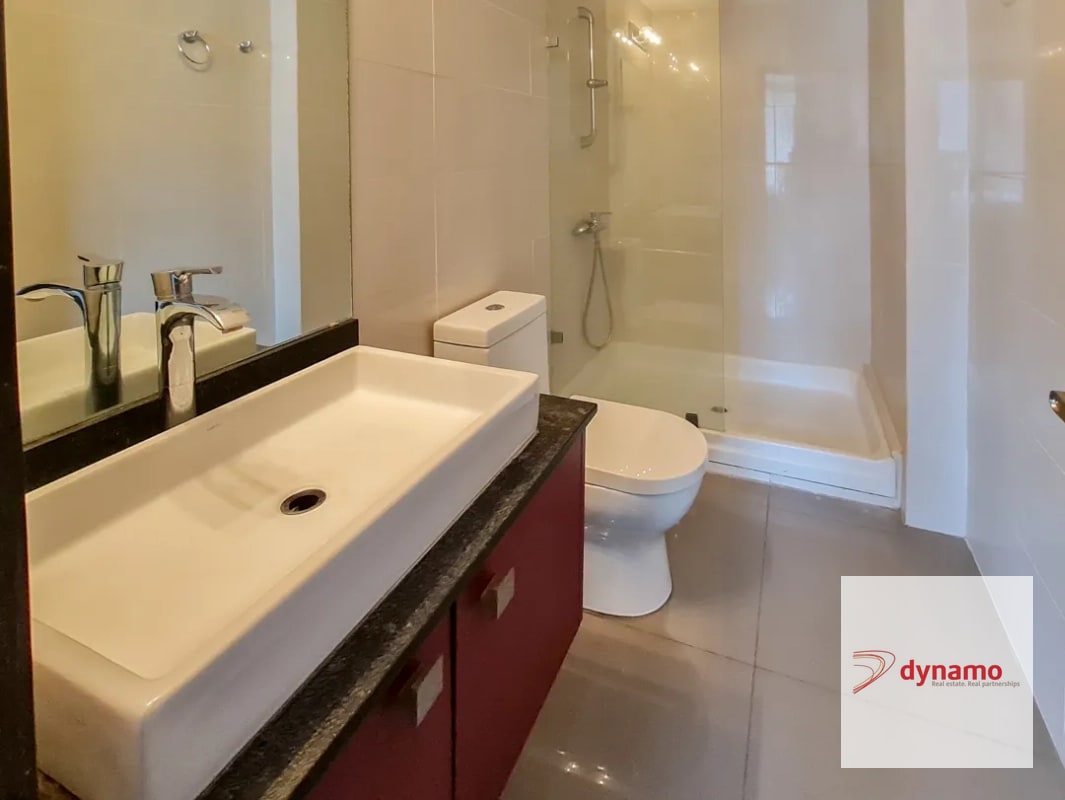 Apartamento amueblado de 2 dormitorios en Renta, Zona 15 - 5