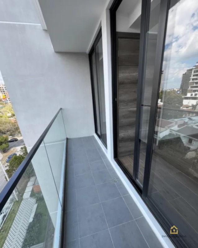 Rento apartamento- $900 - 67mts2 - 2 habitaciones en Edificio Kiintea zona 15 - 6