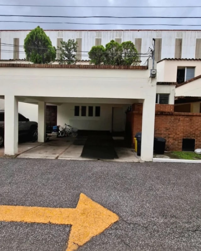 APARTAMENTO EN RENTA EN ZONA 14 DENTRO DE GARITA - 4