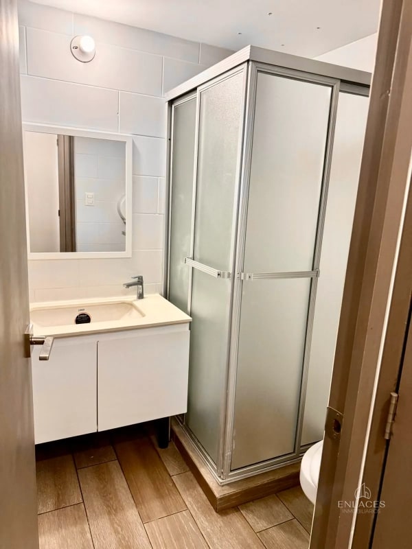 Zona 11 • Apartamento Amueblado en Renta • Edificio Aralia 1 - 10