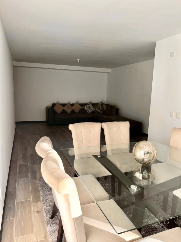 Zona 14 • Apartamento en Renta • Edificio Segheria - 12
