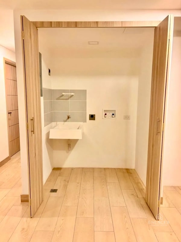 Zona 12 • Apartamento en Renta • Edificio Armonía - 5