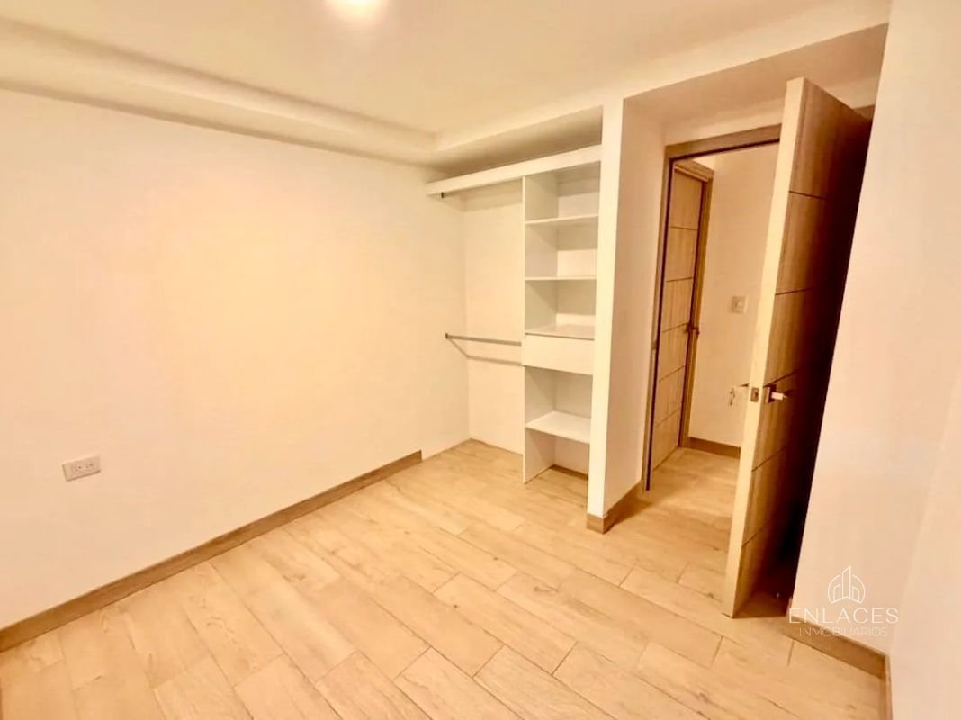 Zona 12 • Apartamento en Renta • Edificio Armonía - 2