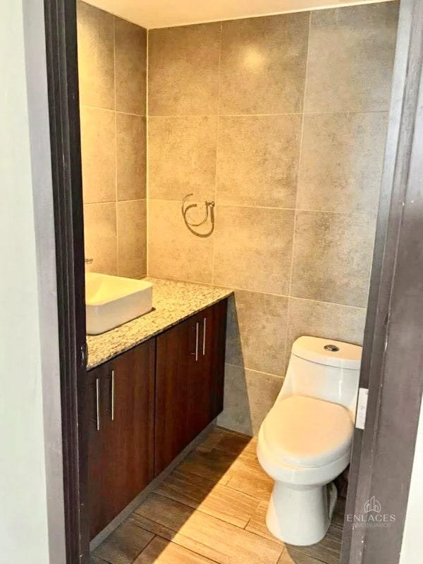 Zona 16 • Apartamento en Renta • Edificio Nagano - 8