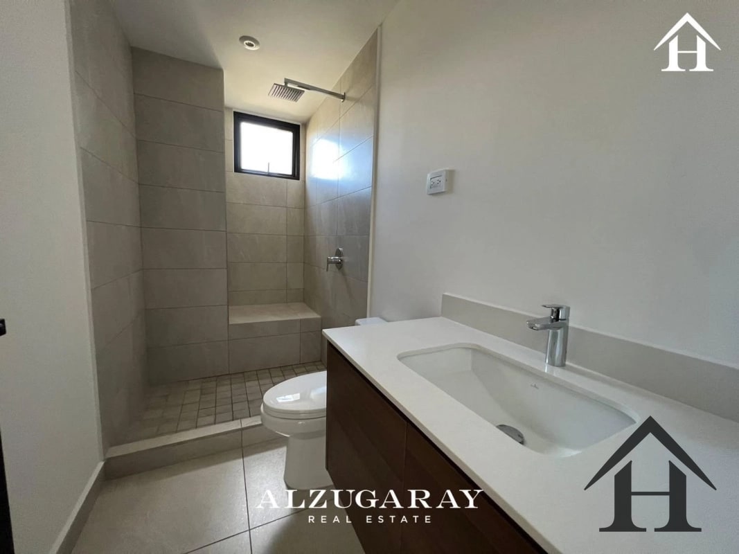 GANGA apartamento nivel alto zona 10 Edif IQ10 - 3