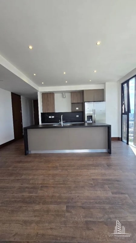 Apartamento en alquiler en Zona 15-Gaura - 7