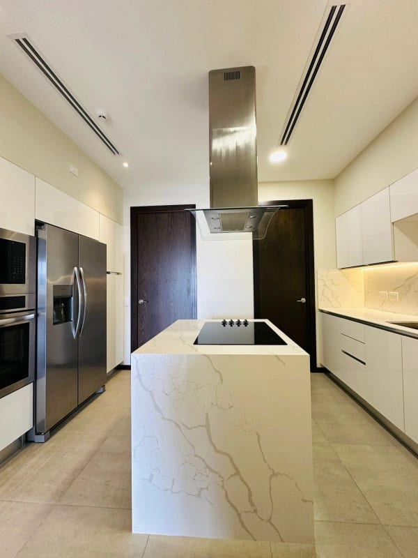 Apartamento en Venta Santa Sofia 7av — Apartamento en Venta en Santa Sofía 7AV, Zona 10, Guatemala, Ciudad — foto 3 de 4