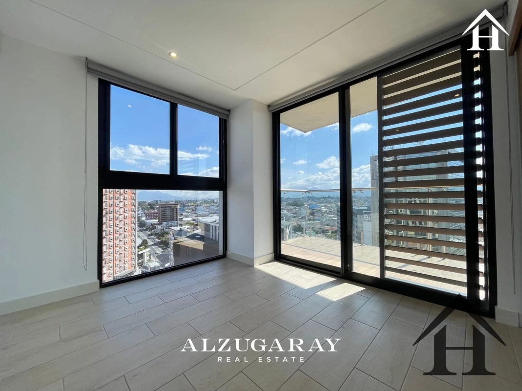 apartamento con balcones QUO zona 4 - 7