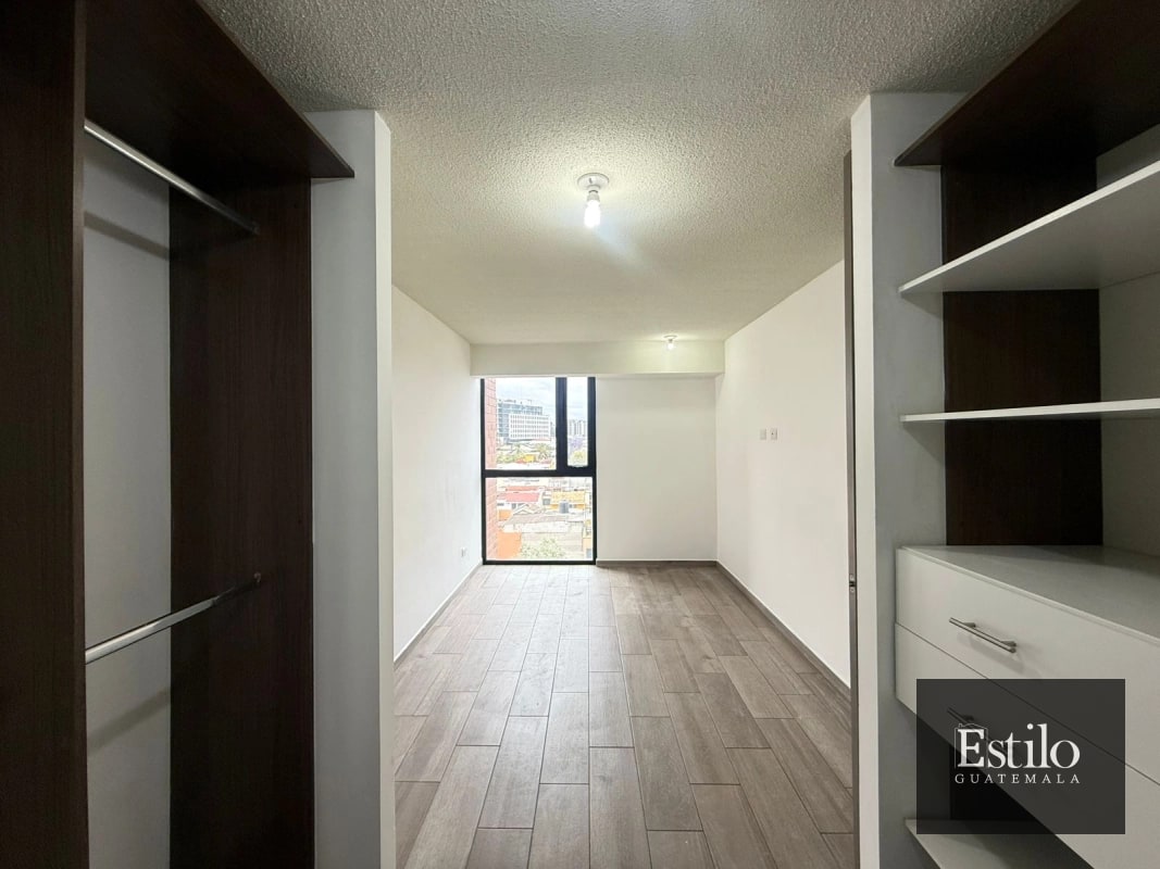 HERMOSO APARTAMENTO CON BALCÓN EN VENTA - 7