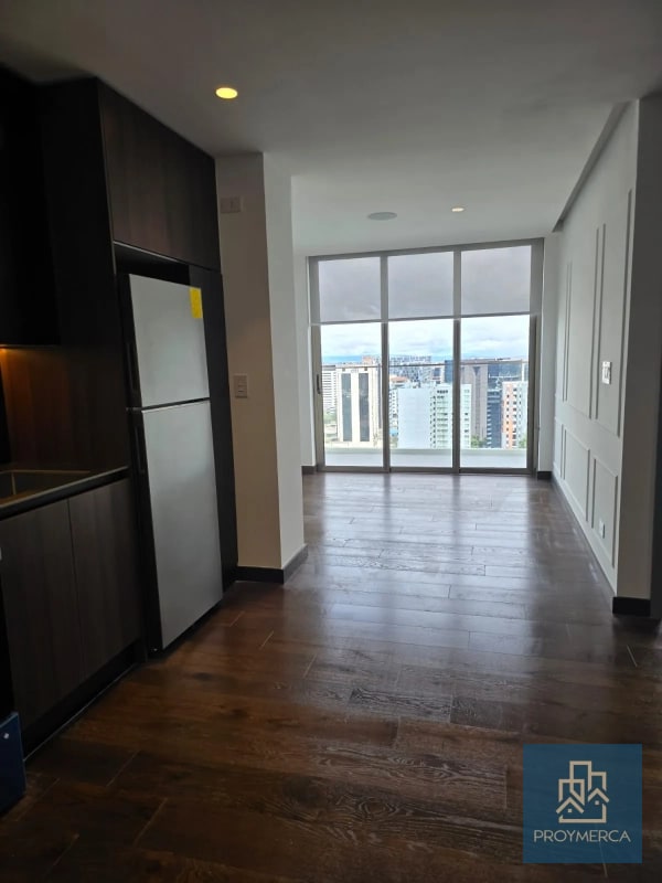 Apartamento en alquiler, Edificio Atarah Zona 10 - 8
