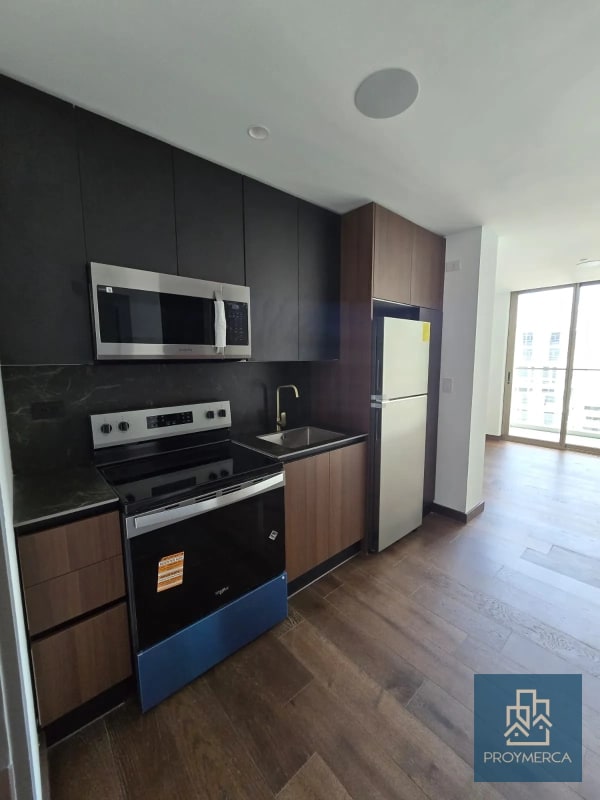 Apartamento en alquiler, Edificio Atarah Zona 10 - 7