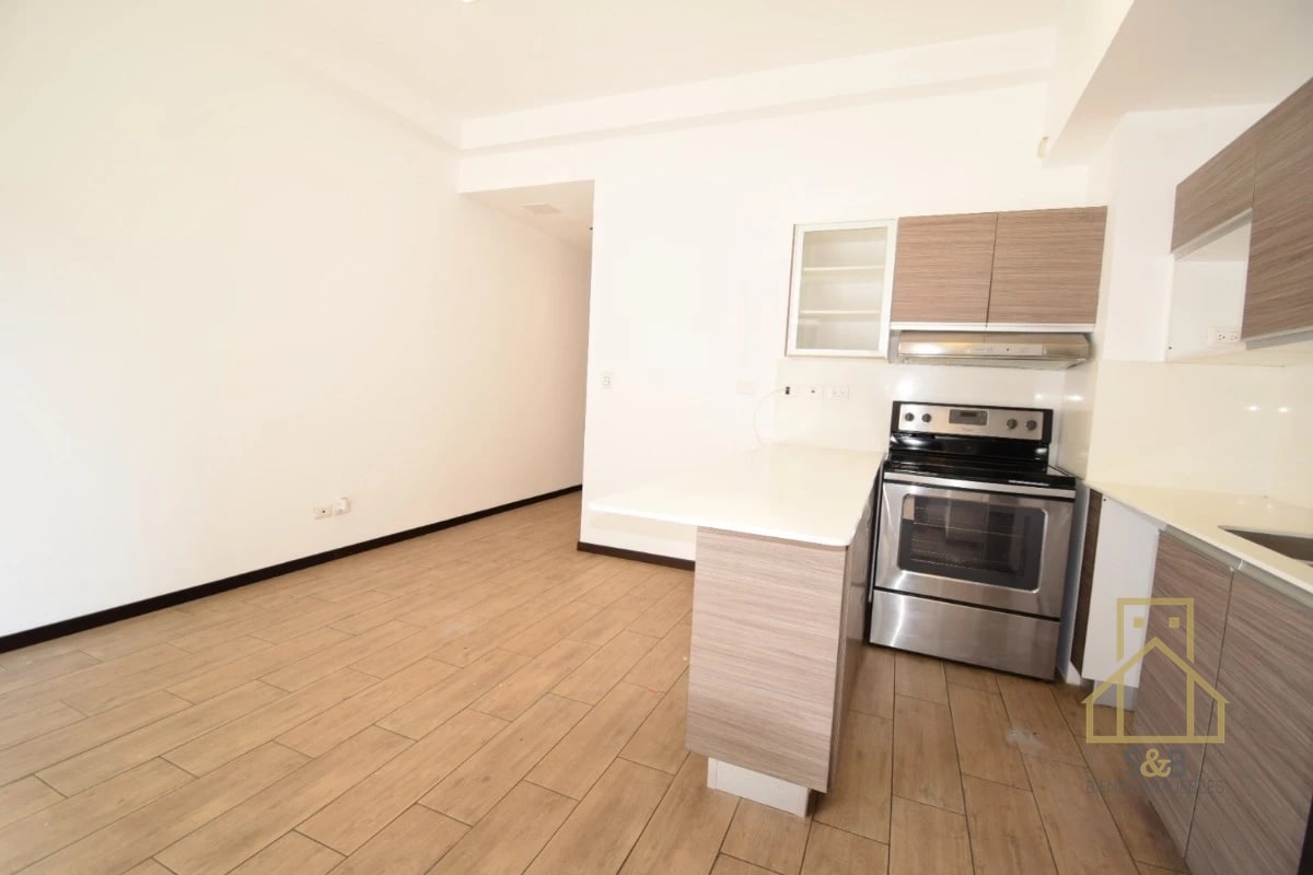 Apartamento con terraza en renta, zona 10 - 5