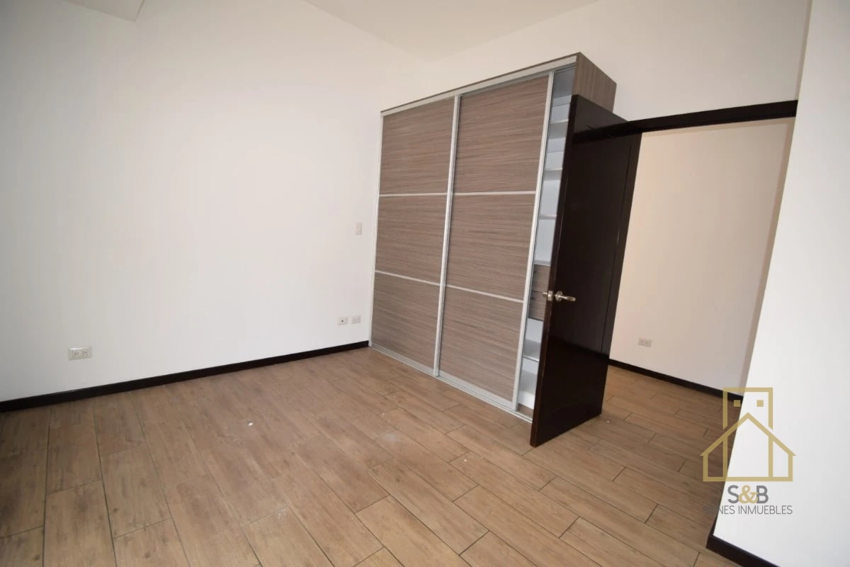 Apartamento con terraza en renta, zona 10 - 3