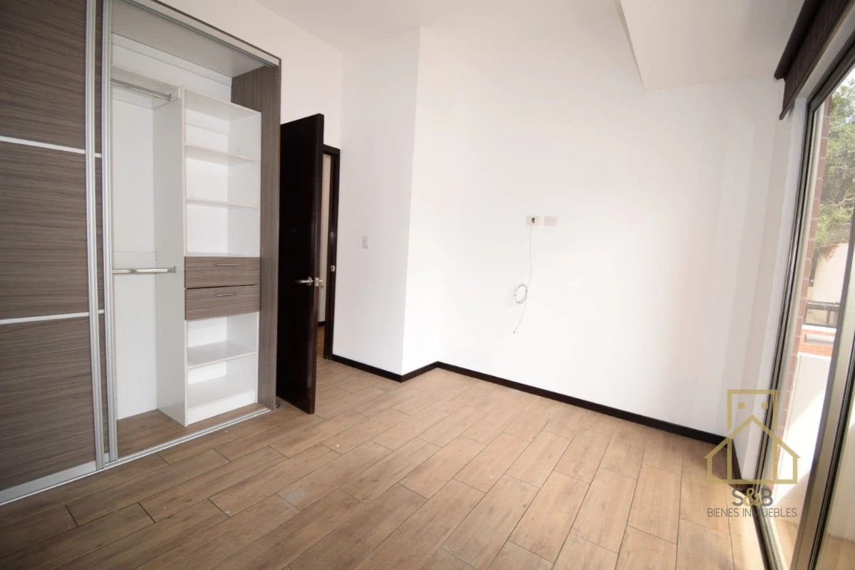 Apartamento con terraza en renta, zona 10 - 2