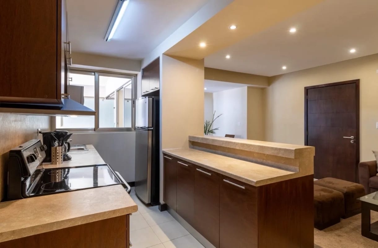 Apartamento amueblado en RENTA zona 14 — Apartamento en Alquiler en Zona 14, Guatemala, Ciudad — foto 1 de 10