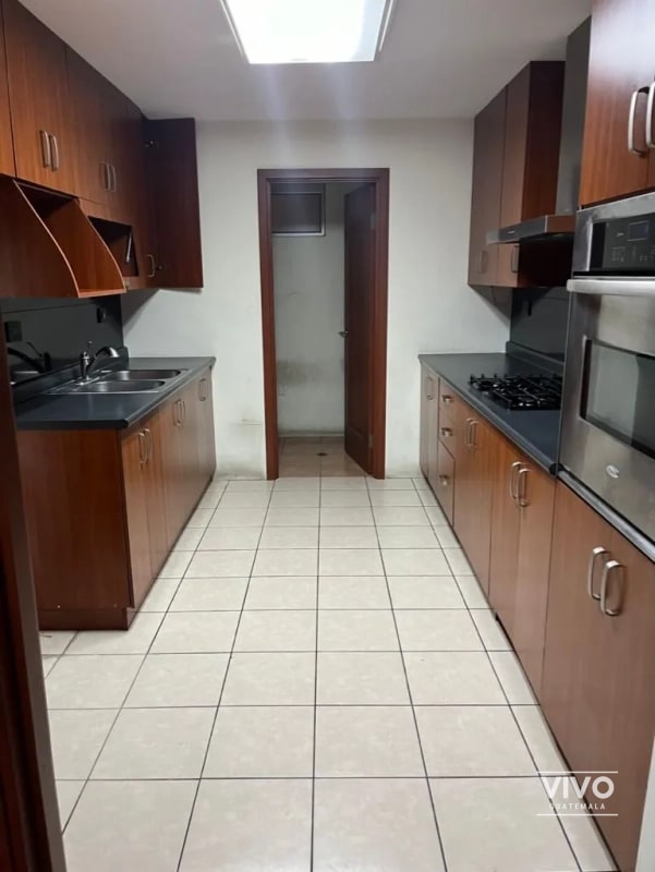 Se renta apartamento, 2 hab, Las Gemas – Zona 11 - 6