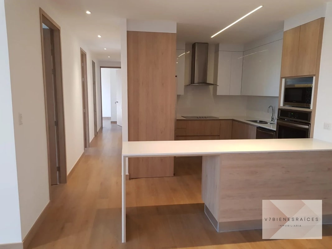 PRECIOSO APARTAMENTO EN ZONA 15 - 6