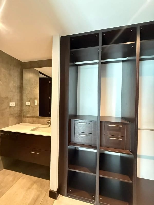 Vendo lindo apartamento en zona 15 — Apartamento en Venta en LIV, Zona 15, Guatemala, Ciudad — foto 12 de 14