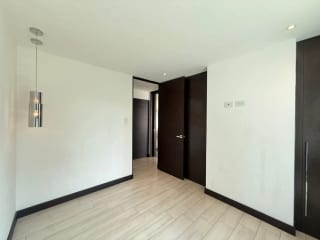 Vendo lindo apartamento en zona 15 — Apartamento en Venta en LIV, Zona 15, Guatemala, Ciudad — miniatura 5 de 14