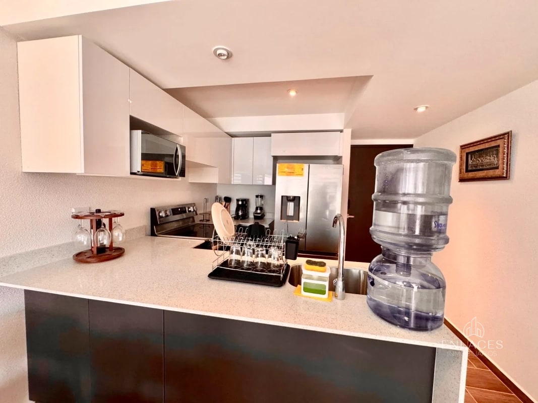 Zona 7 • Apartamento Amueblado en Venta • Parque Mateo - 1
