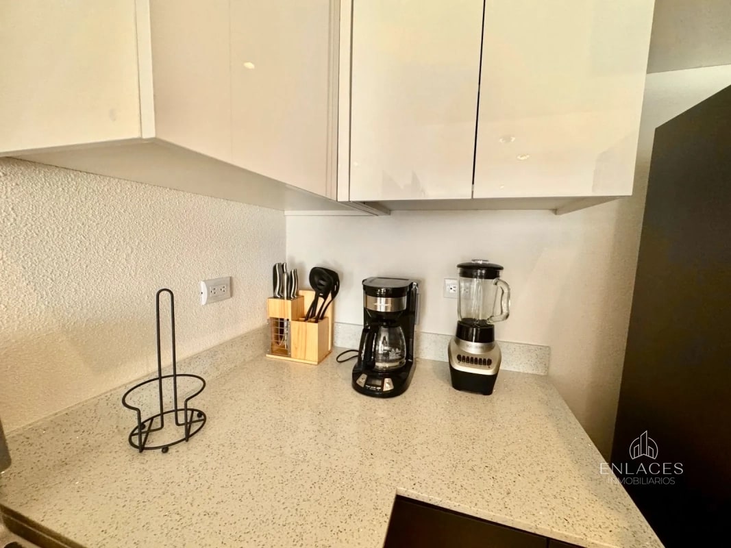 Zona 7 • Apartamento Amueblado en Venta • Parque Mateo - 15