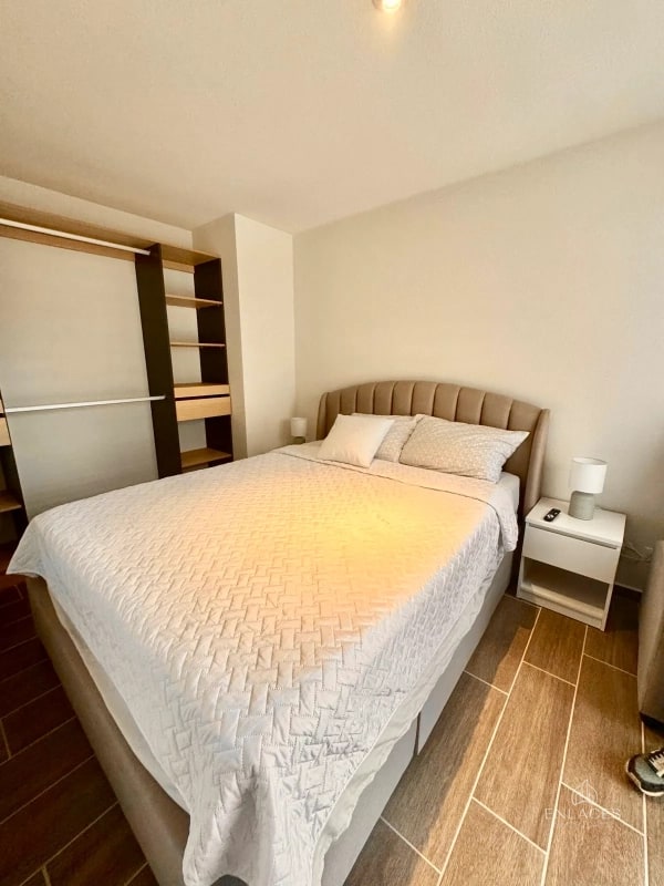 Zona 7 • Apartamento Amueblado en Venta • Parque Mateo - 4