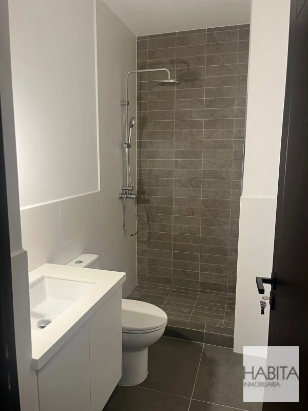 Apartamento en Venta Lirios 4, zona 16 - 4