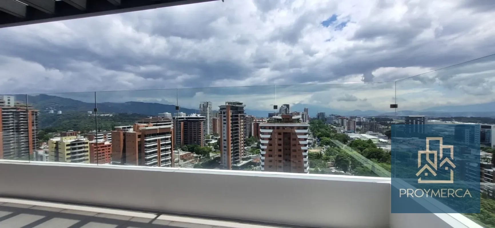 Penthouse en venta , Zona 14 - 5